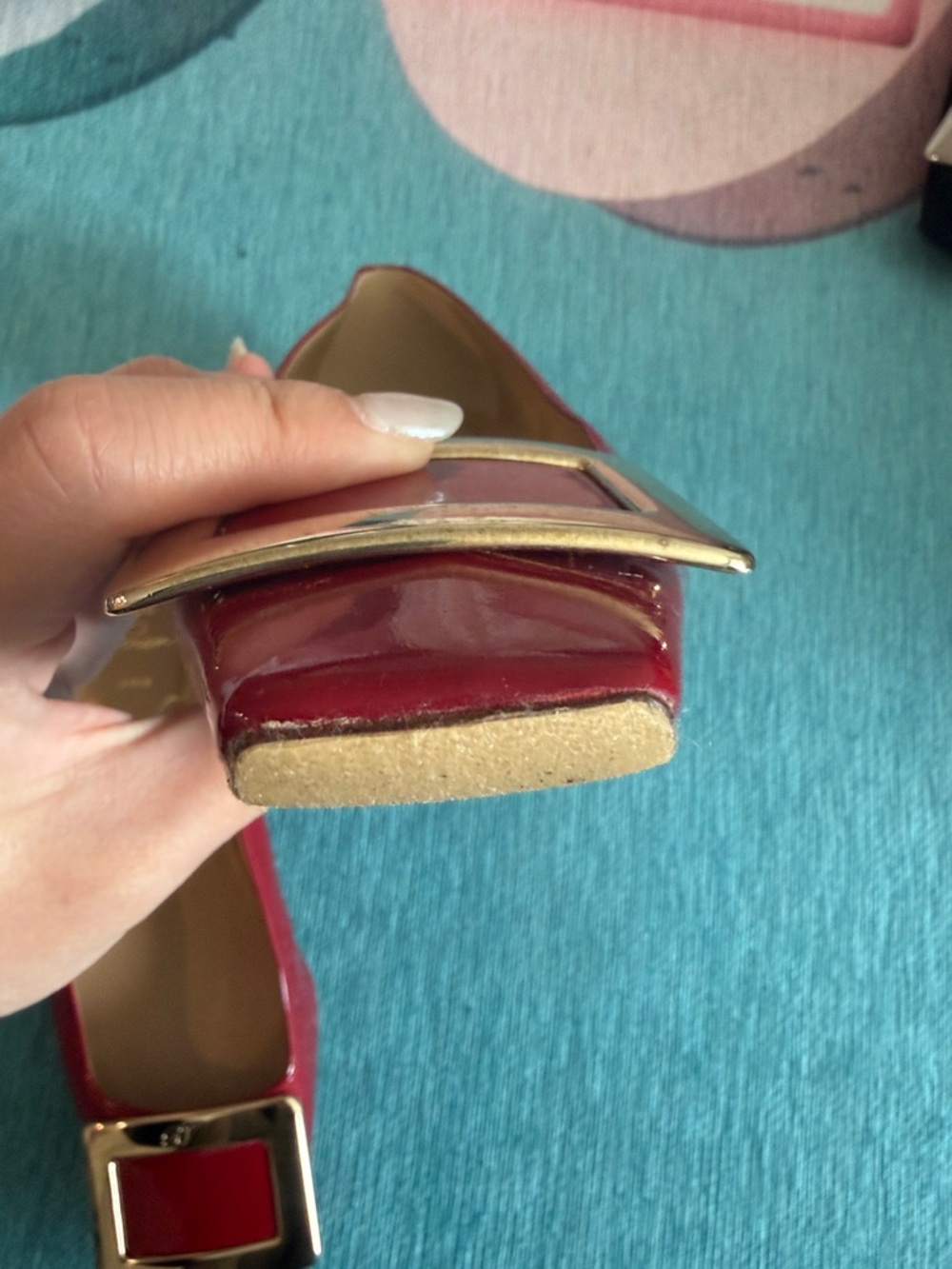 Roger Vivier Red Patent Leather Square with Gold Buckle - Picture 5 of 5